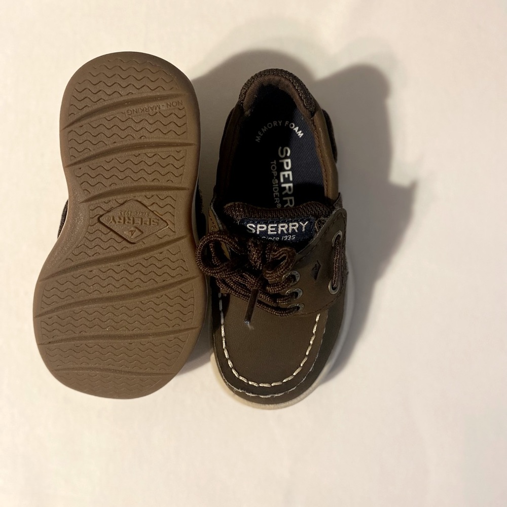 Sperry - Picture 4 of 4